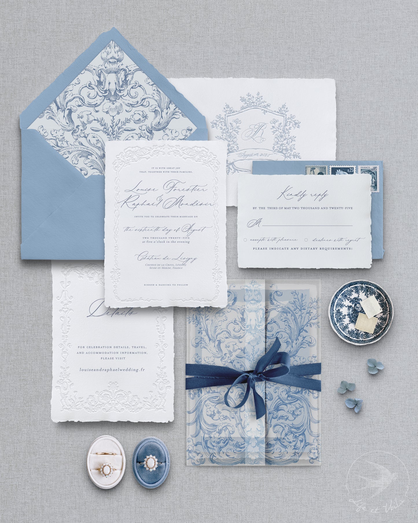 Jardin Bleu Invitation Suite