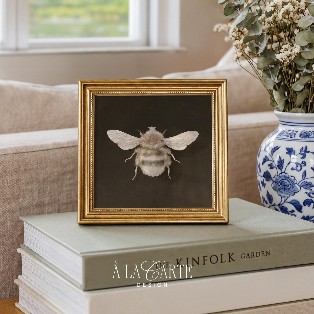 Detailed bee illustration printable art for study — dark academia inspired natural history artwork with realistic wing texture