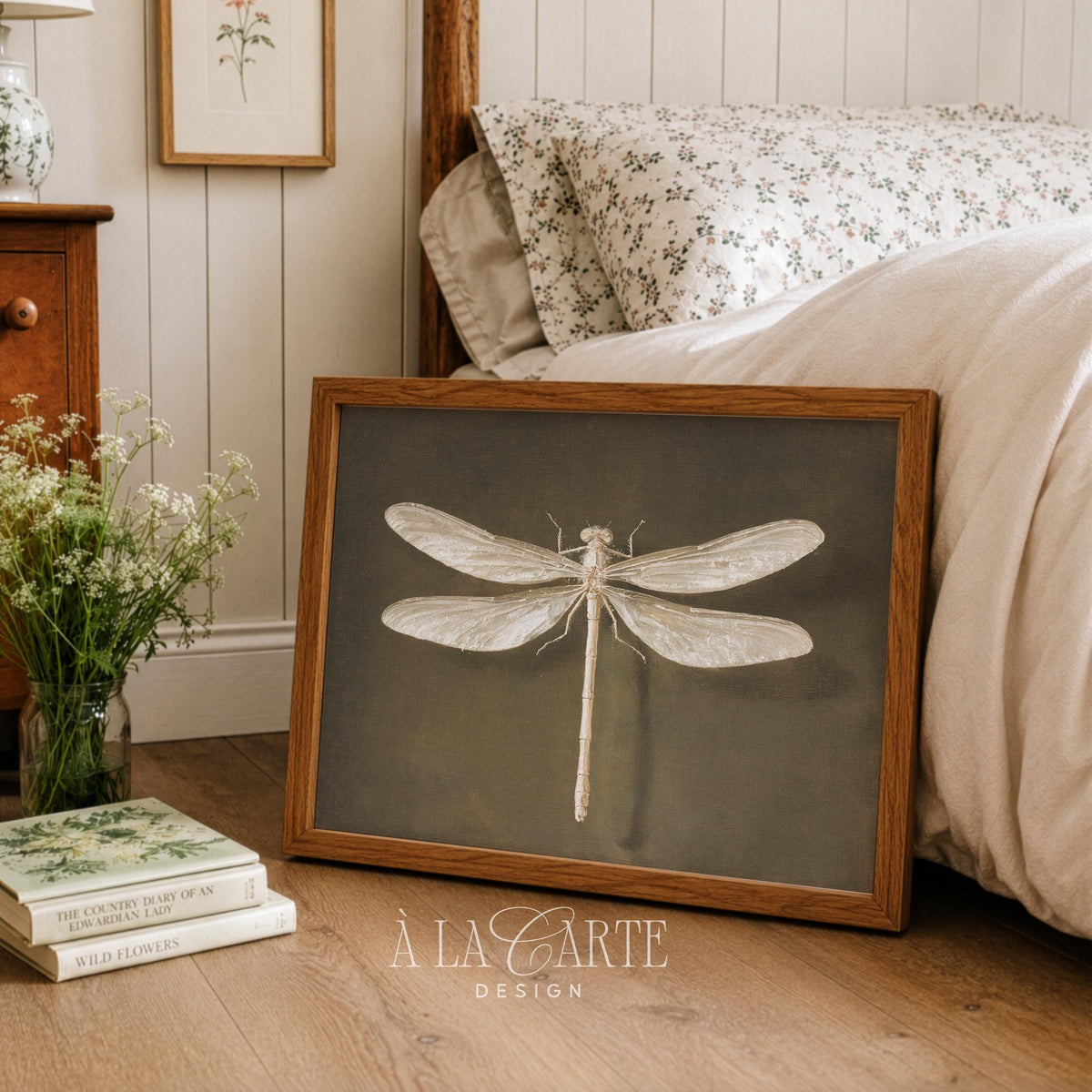 Vintage Dragonfly Wall Art, Vintage Insect Printable, Entomology Decor, White Dragonfly, Moody Cottagecore Print, Dark Academia Decor H1236